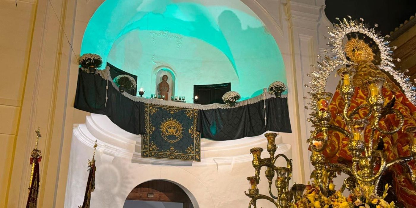 La patrona de Vélez-Málaga se despide de la ciudad  en el convento de san Francisco