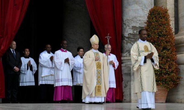 El Papa León XIV inicia su ministerio petrino