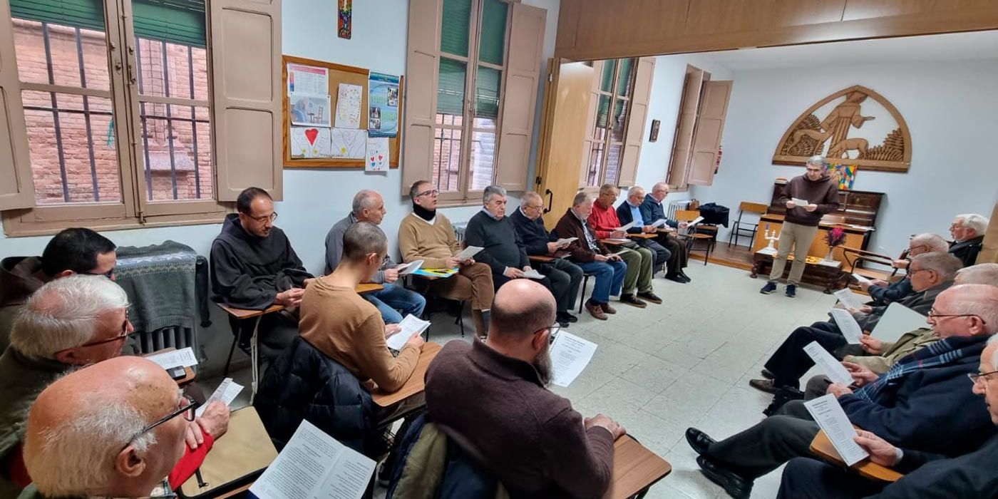 Fraternidades de la Zona Centro se reúnen en Toledo