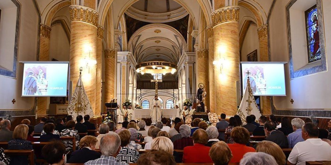 Joventut Antoniana de Vila-real celebra la fiesta de san Antonio de Padua