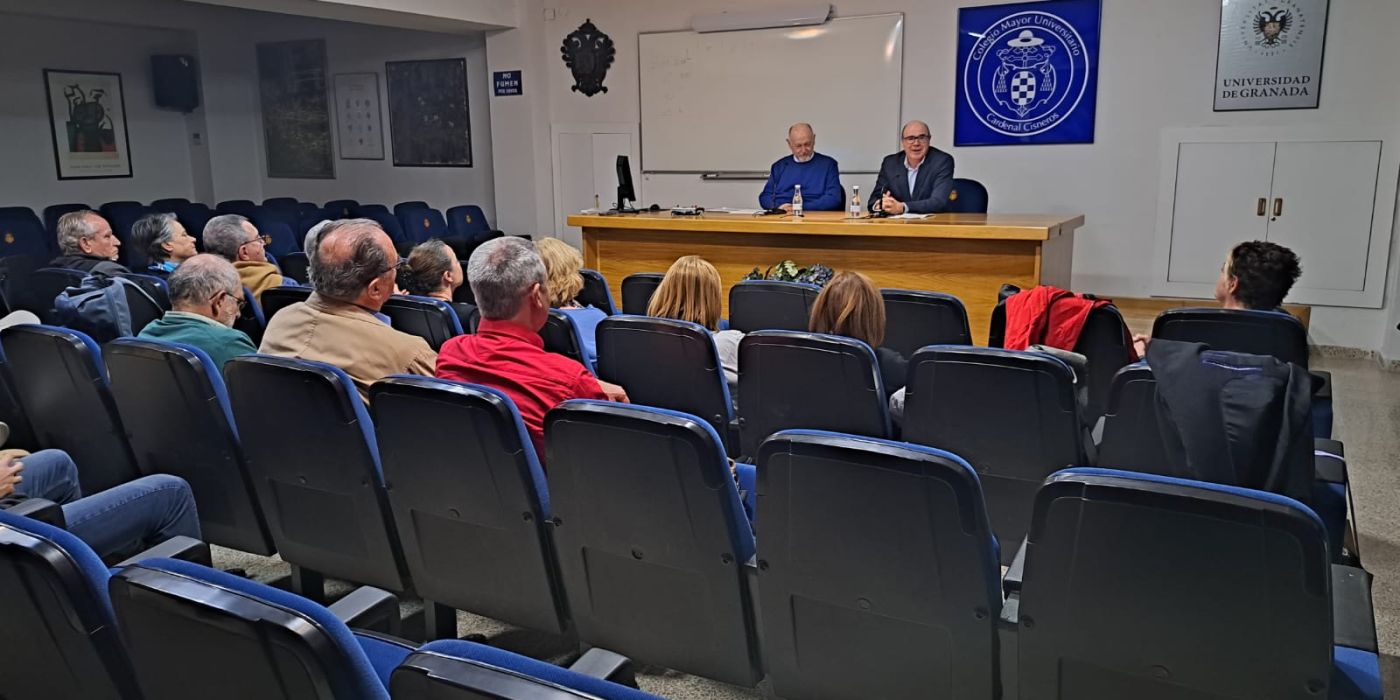 CMU Cardenal Cisneros. “La Reconquista contada para escépticos”, por D. Juan Eslava Galán