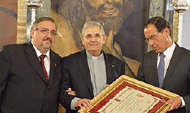 Nombramiento en la Cofradía del Cristo de la Salud. Murcia