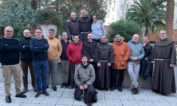 Encuentro de hermanos menores de 55 años y "Under ten"